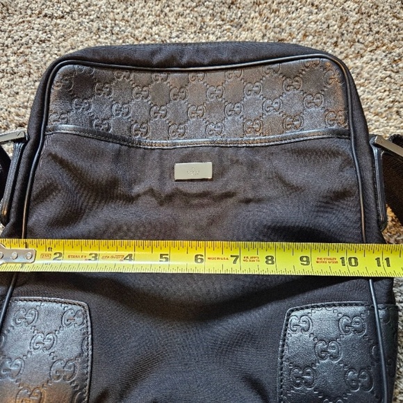 Authentic EUC GUCCI Guccissima Nylon GG Web Black Messenger - Picture 12 of 13
